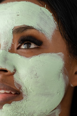 Tonerde Gesichtsmaske grün